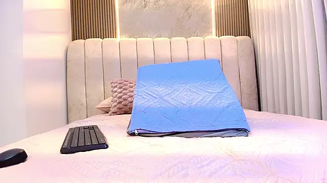 kata hazel online show from 11-13-25, 07:13