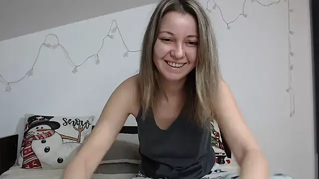 SweetMaddy888 online show from 12-14-24, 04:01