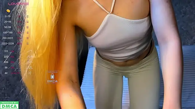 Snapshot of xteona chatting on 09-18-25, 09:11 xteona online show from 09-18-25, 09:11