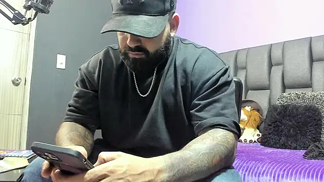 Lyon vach online show from 04-05-26, 12:30