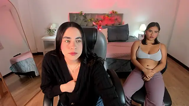 Icysweetcam online show from 05-12-26, 11:07