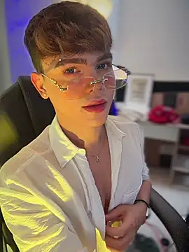 PRINCE STEV online show from 03-12-26, 04:57