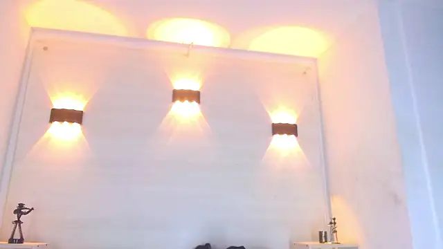 Molly Spears online show from 02-10-25, 03:32