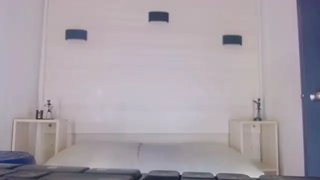 Molly Spears online show from 03-05-25, 12:11