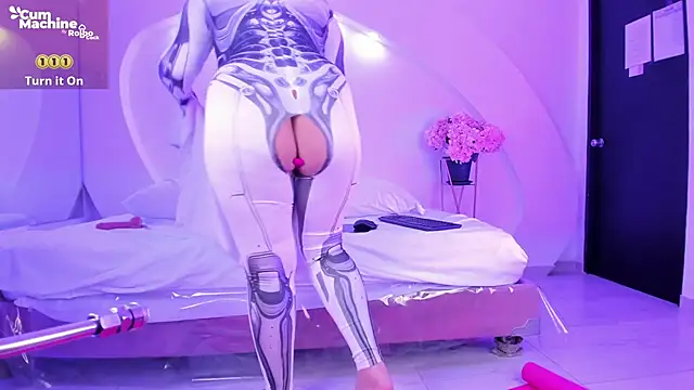 NanaOsaky online show from 12-05-25, 02:25