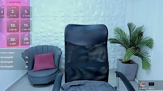 MarcelaCampo online show from 03-02-25, 08:59