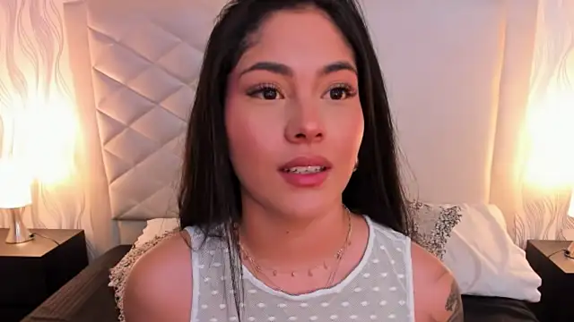 Mia Elowen online show from 02-09-25, 11:04