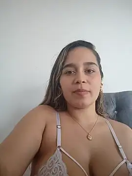 Snapshot of LaurenWelly_ chatting on 02-23-25, 09:26 LaurenWelly online show from 02-23-25, 09:26