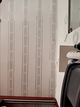 Snapshot of LaurenWelly_ chatting on 03-14-25, 07:23 LaurenWelly online show from 03-14-25, 07:23