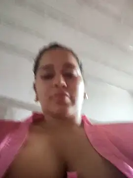 Snapshot of LaurenWelly_ chatting on 09-18-25, 09:50 LaurenWelly online show from 09-18-25, 09:50