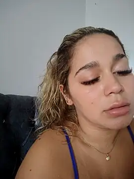 Snapshot of LaurenWelly_ chatting on 11-09-25, 05:55 LaurenWelly online show from 11-09-25, 05:55