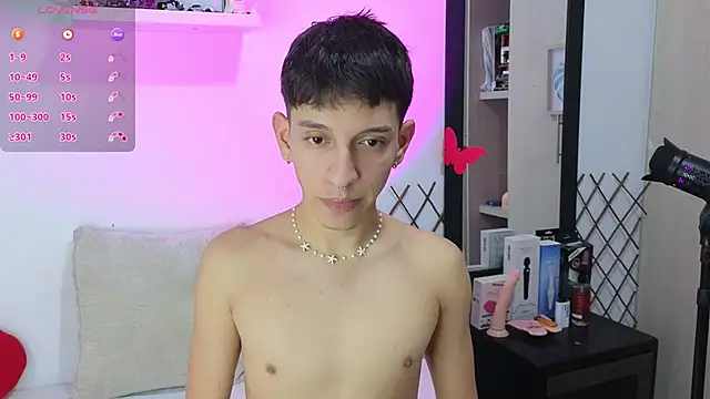 Snapshot of milky__boy_ chatting on 02-26-25, 04:47 milky boy online show from 02-26-25, 04:47