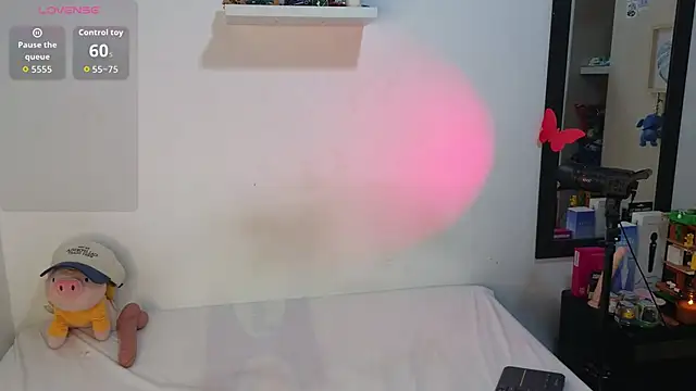 milky  boy  online show from 06-14-26, 12:41