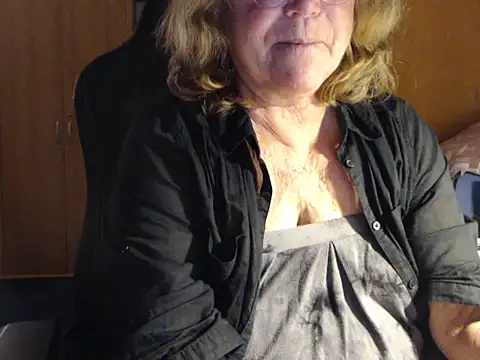  sunshine   online show from 12-20-24, 04:57