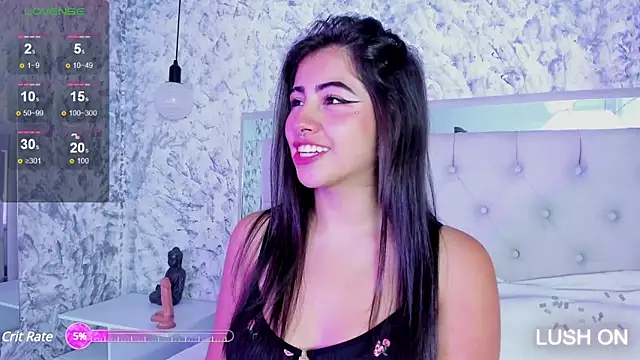 Snapshot of Megan_rossee chatting on 02-10-25, 10:53 Megan rossee online show from 02-10-25, 10:53