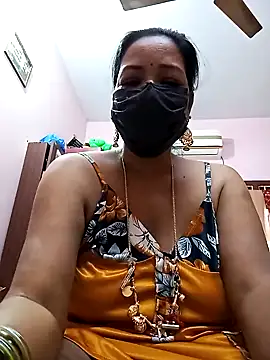 Snapshot of Tamil_sreelekha chatting on 01-18-25, 04:26 Tamil sreelekha online show from 01-18-25, 04:26