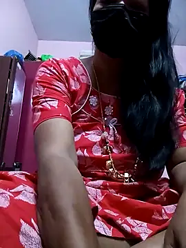 Snapshot of Tamil_sreelekha chatting on 03-05-25, 10:21 Tamil sreelekha online show from 03-05-25, 10:21