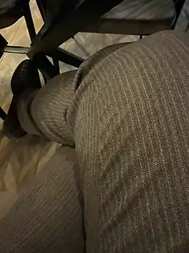 Snapshot of homidor chatting on 02-05-25, 06:59 homidor online show from 02-05-25, 06:59