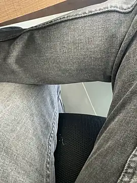 Snapshot of homidor chatting on 09-26-25, 11:25 homidor online show from 09-26-25, 11:25