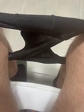 Snapshot of homidor chatting on 10-27-25, 05:06 homidor online show from 10-27-25, 05:06