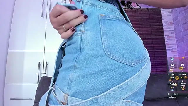 candyy bella online show from 02-01-25, 06:19