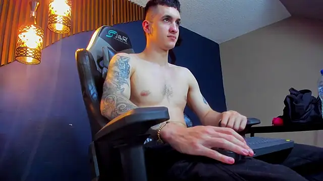 JacksonOlsenn online show from 03-10-25, 06:12