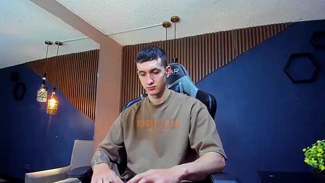 JacksonOlsenn online show from 03-16-25, 01:17