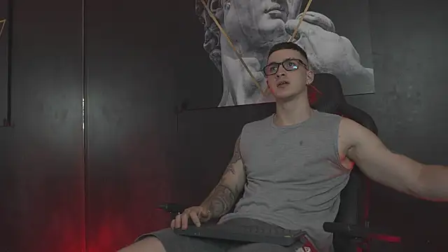 JacksonOlsenn online show from 11-12-25, 08:30