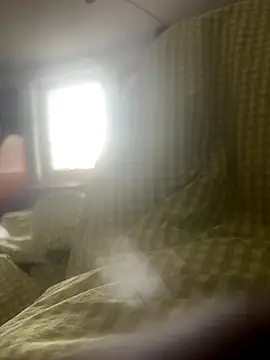 Snapshot of Jena1992 chatting on 11-14-25, 12:37 Jena1992 online show from 11-14-25, 12:37