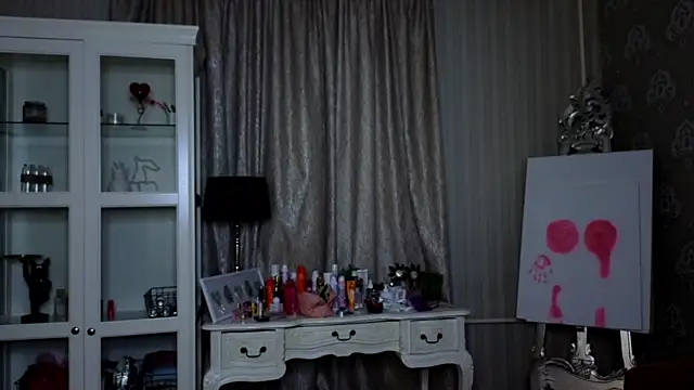 AnneFoxy online show from 11-15-25, 07:27