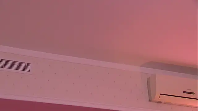 Snapshot of AngeliqueSkye chatting on 02-20-25, 12:47 AngeliqueSkye online show from 02-20-25, 12:47