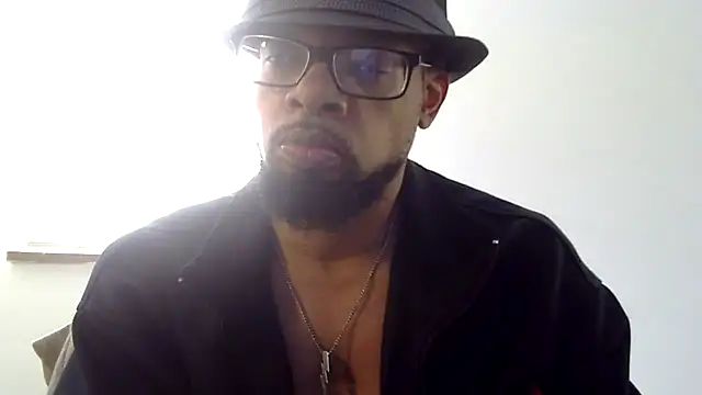 WhiskeyWood DuhGOD online show from 10-28-25, 04:53