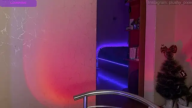 plushy pixie online show from 12-06-24, 12:45