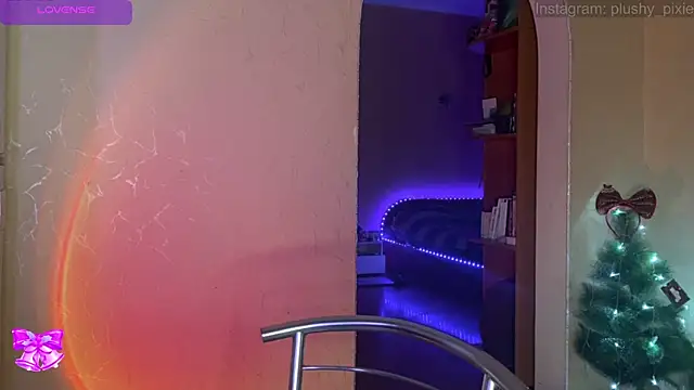 plushy pixie online show from 12-16-24, 03:51