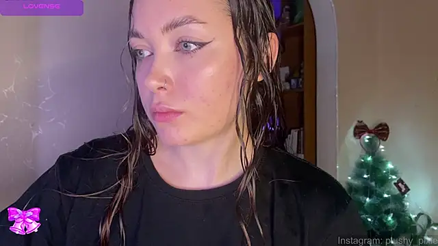 plushy pixie online show from 12-22-24, 05:12