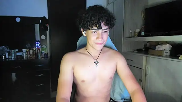 jake willianss online show from 06-20-26, 04:04