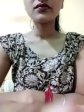 MISSQUEEN48 online show from 01-18-26, 06:06