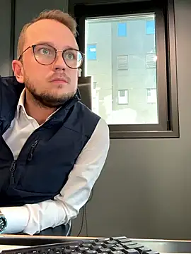 thehornyguy97 online show from 04-30-26, 05:47