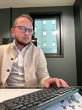 thehornyguy97 online show from 05-09-26, 11:15