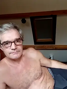 ronny51 online show from 12-08-24, 01:03