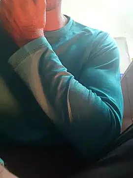 Wild-Honey online show from 12-26-24, 08:07