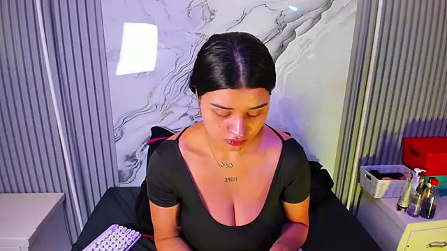 venusowen  online show from 04-03-26, 12:58