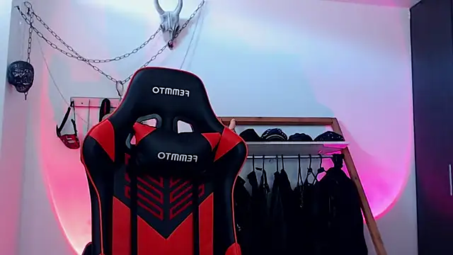 LilithSharon online show from 01-30-25, 09:14