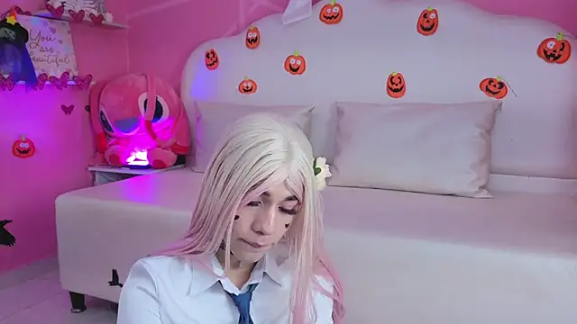 DaripQueen online show from 10-24-25, 01:29