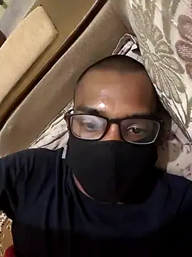 Tomato boy online show from 02-11-25, 06:33