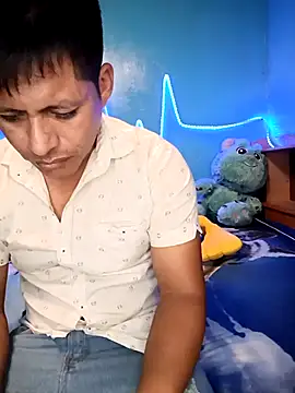 alexchir4 online show from 05-05-26, 12:51