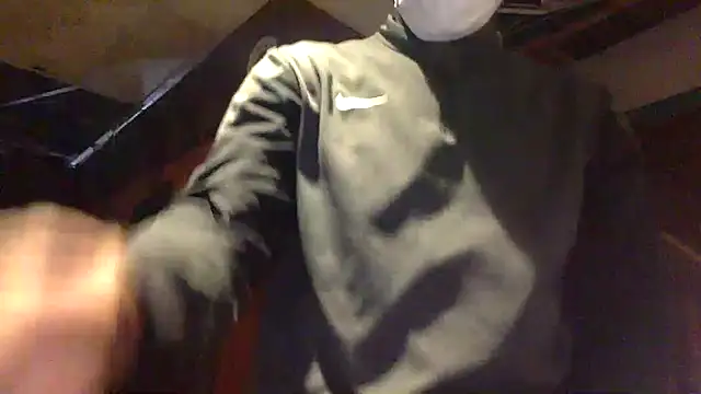 Snapshot of xMaskedManex chatting on 11-13-25, 05:28 xMaskedManex online show from 11-13-25, 05:28