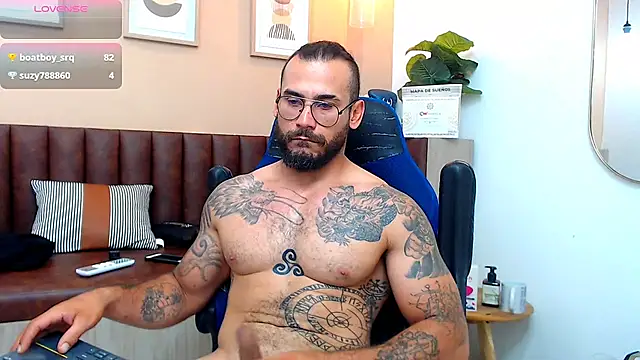 Snapshot of hanz_col chatting on 03-20-25, 01:37 hanz col online show from 03-20-25, 01:37