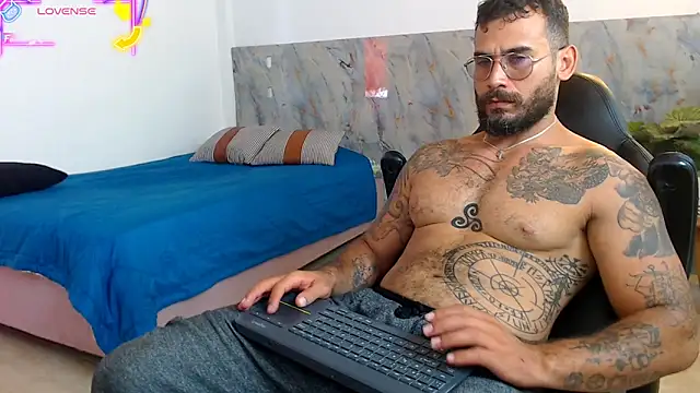 hanz col online show from 10-29-25, 02:52