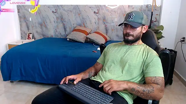 hanz col online show from 12-17-25, 01:55